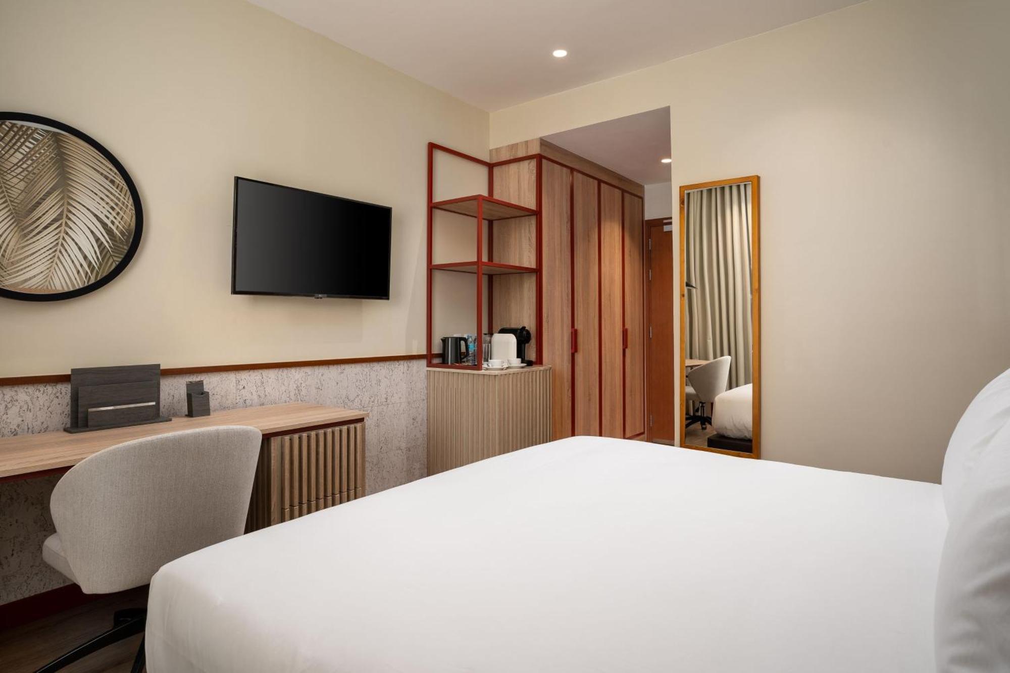 Protea Hotel By Marriott Луанда  Экстерьер фото