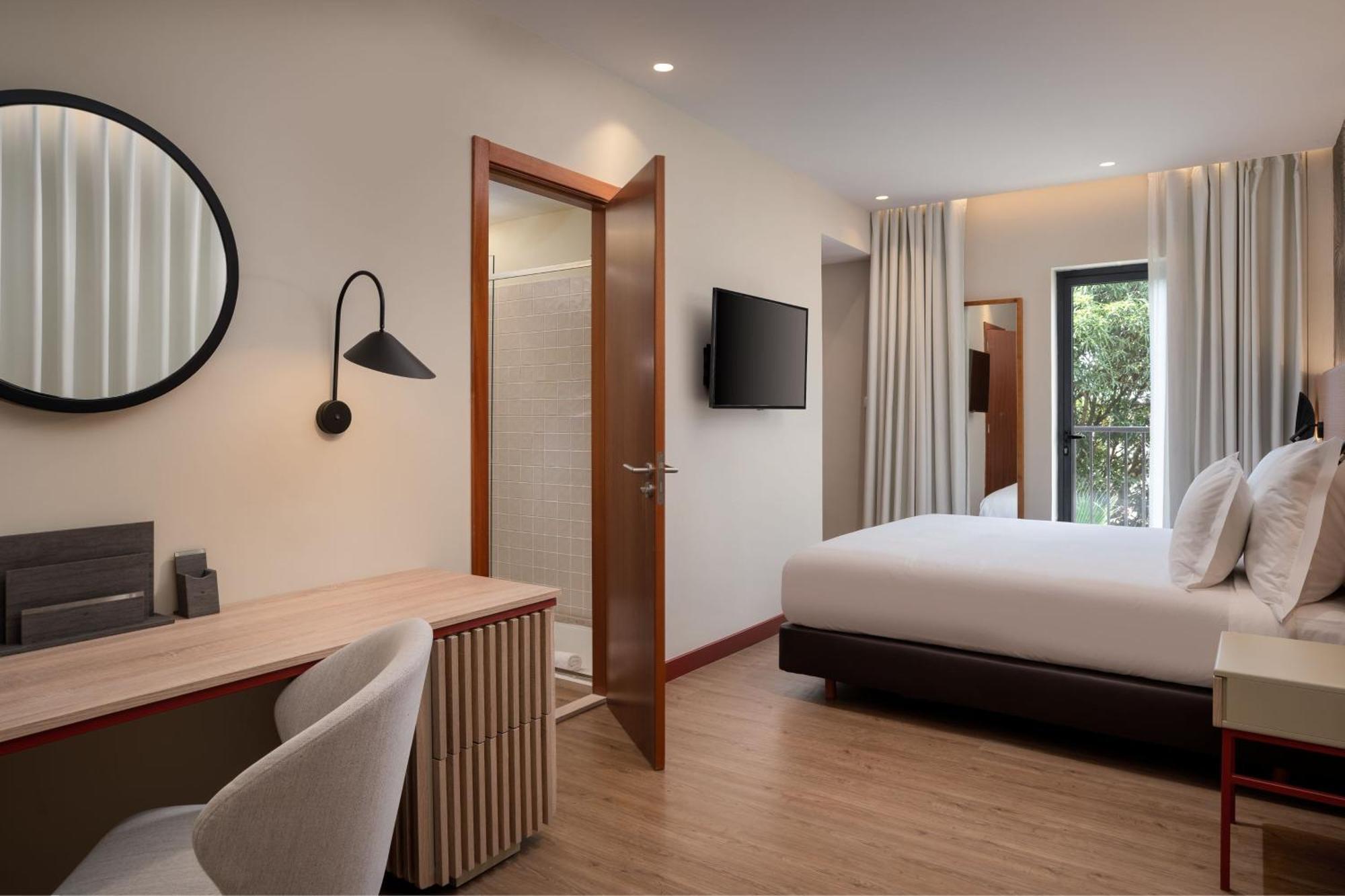 Protea Hotel By Marriott Луанда  Экстерьер фото