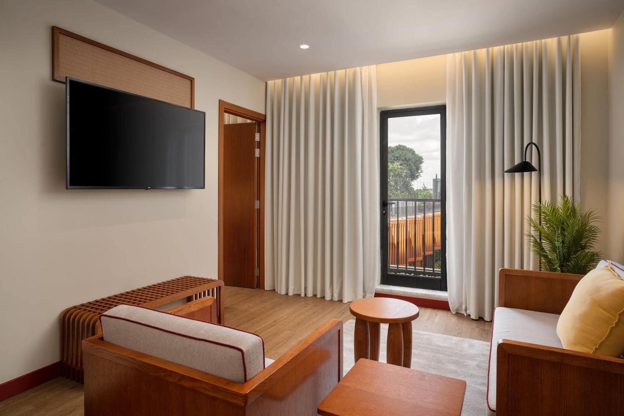 Protea Hotel By Marriott Луанда  Экстерьер фото